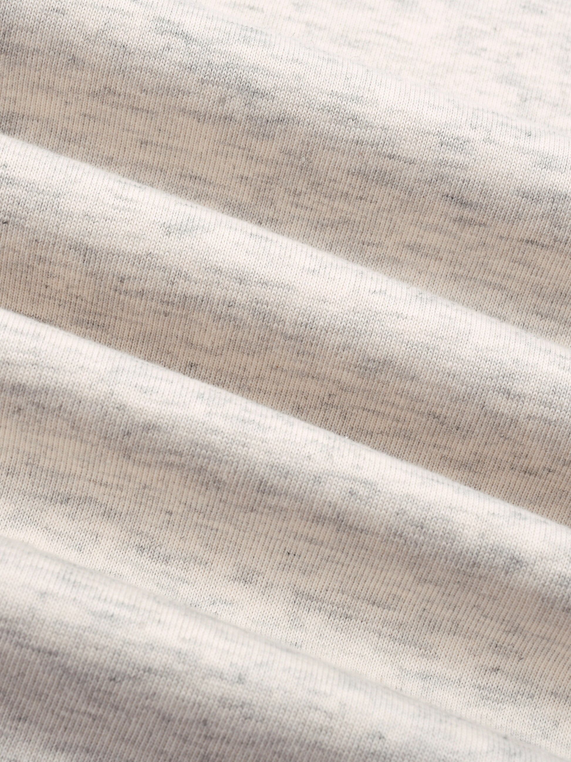 ChaseIt ,Premium ,Essential,Crown,Tee,Shirt ,Heavyweight 